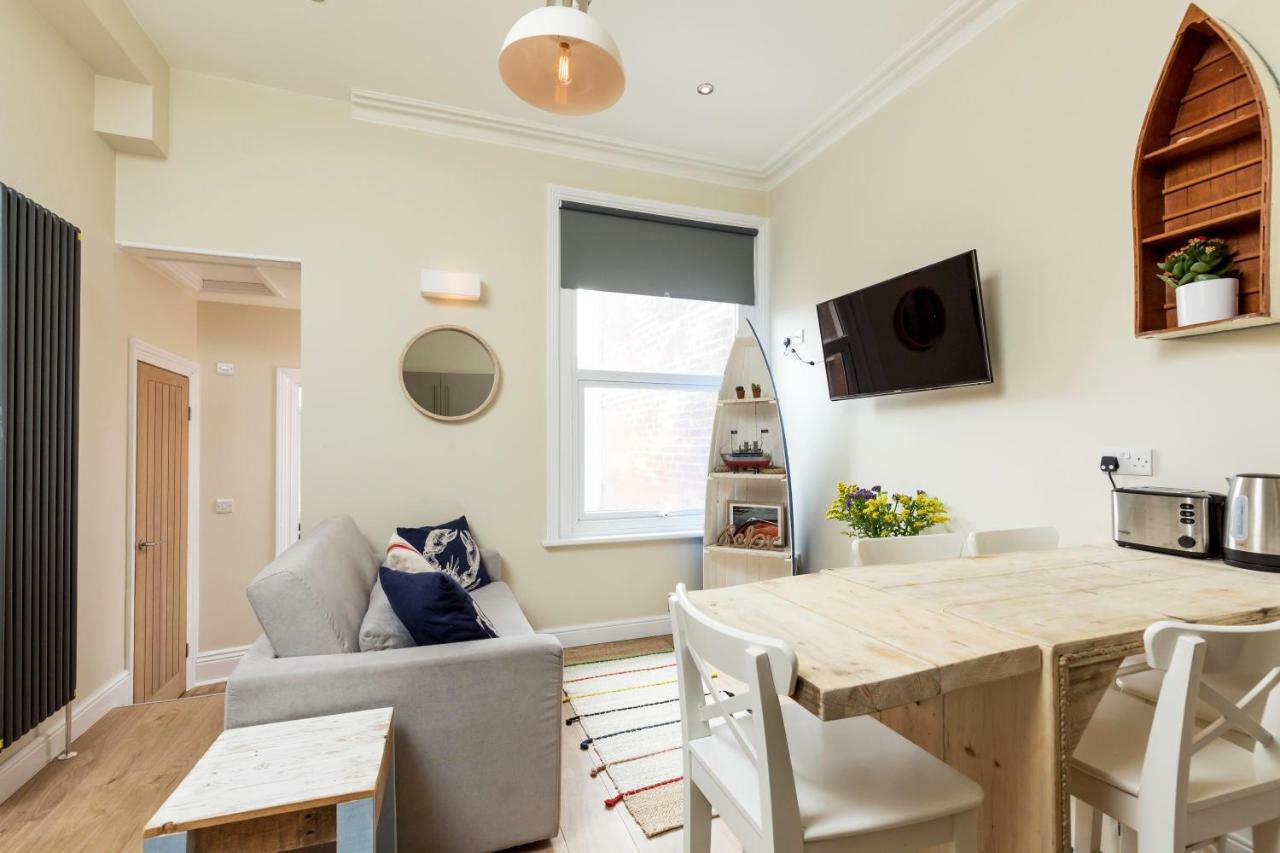 Accudo House Boutique Holiday Suites Портсмут Екстер'єр фото